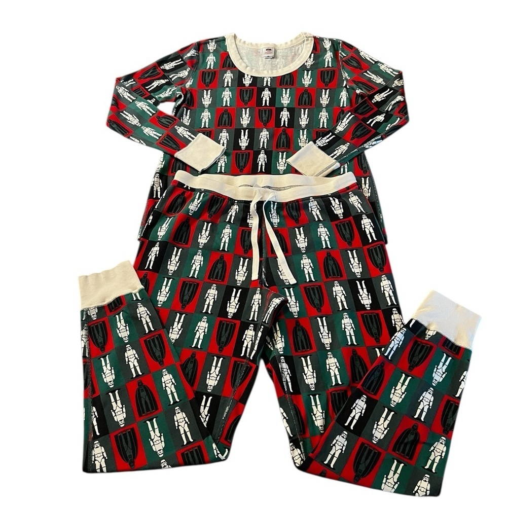 Hanna Andersson Unisex Red & Green Pajama Set Star Wars Winter Design Size Large